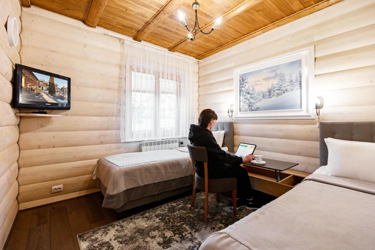 Korona Hotel&Spa Bukovel Exteriör bild