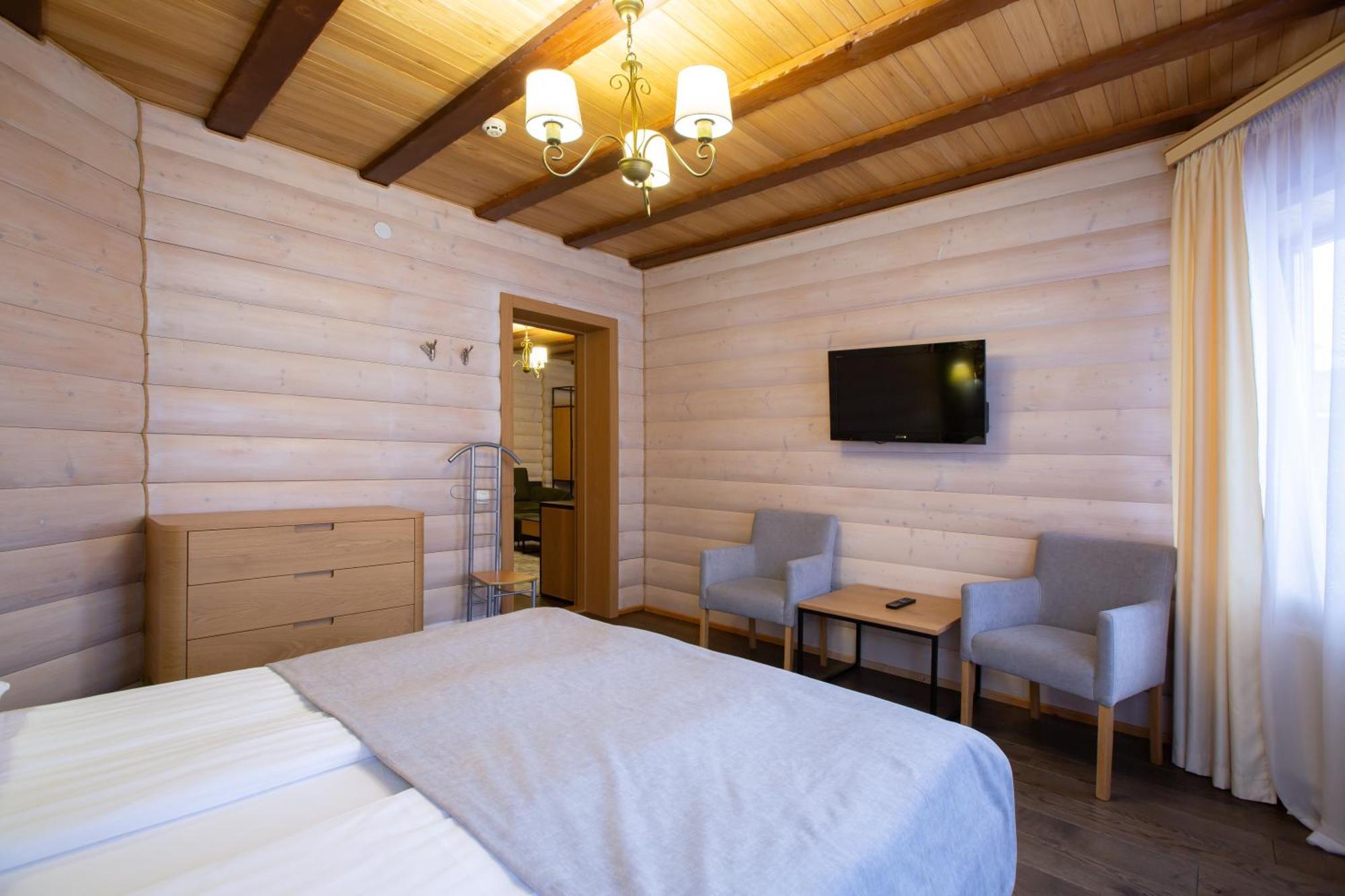 Korona Hotel&Spa Bukovel Exteriör bild