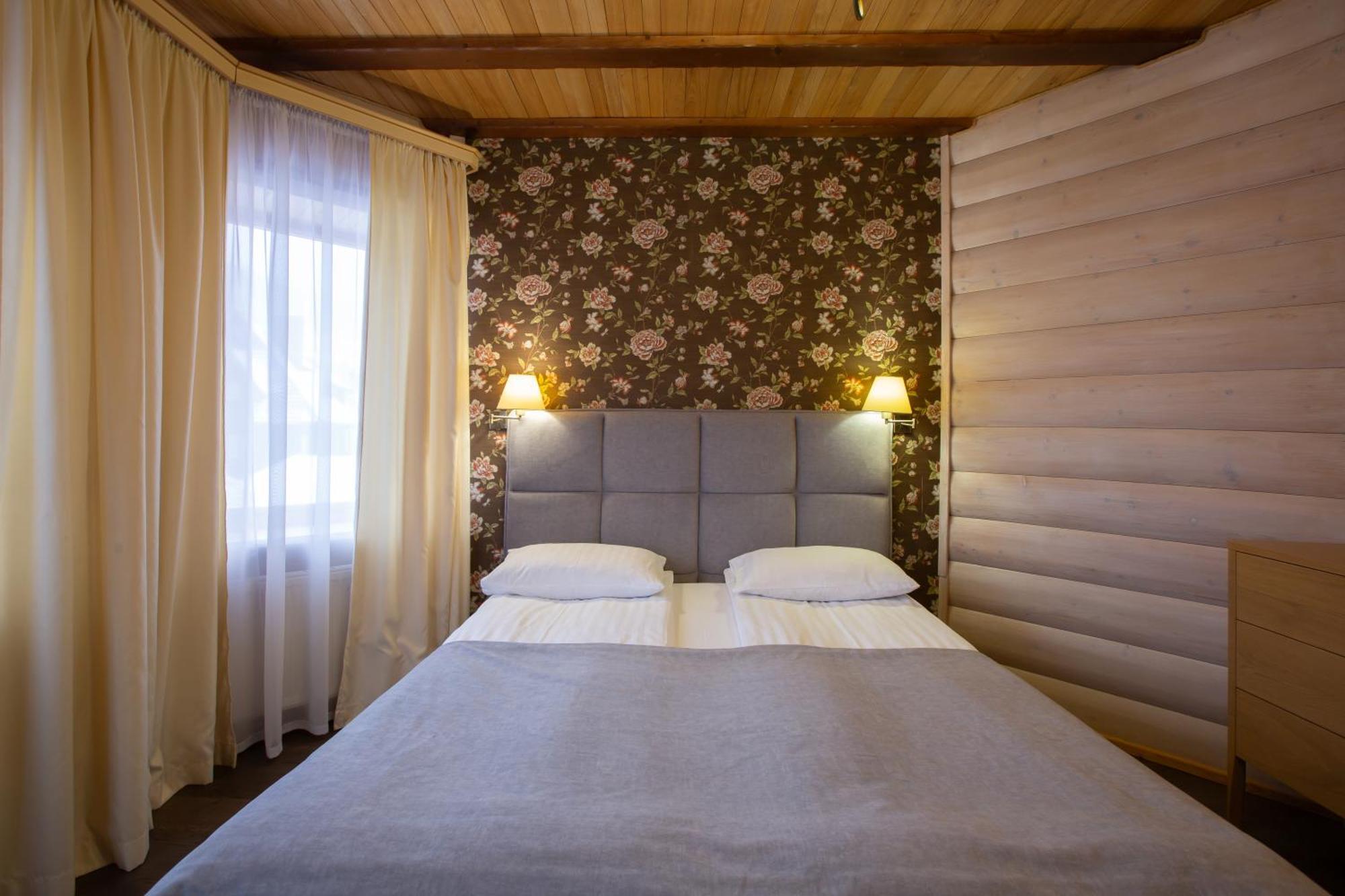 Korona Hotel&Spa Bukovel Exteriör bild